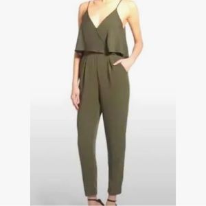 ASTR Green silky jumpsuit - Med